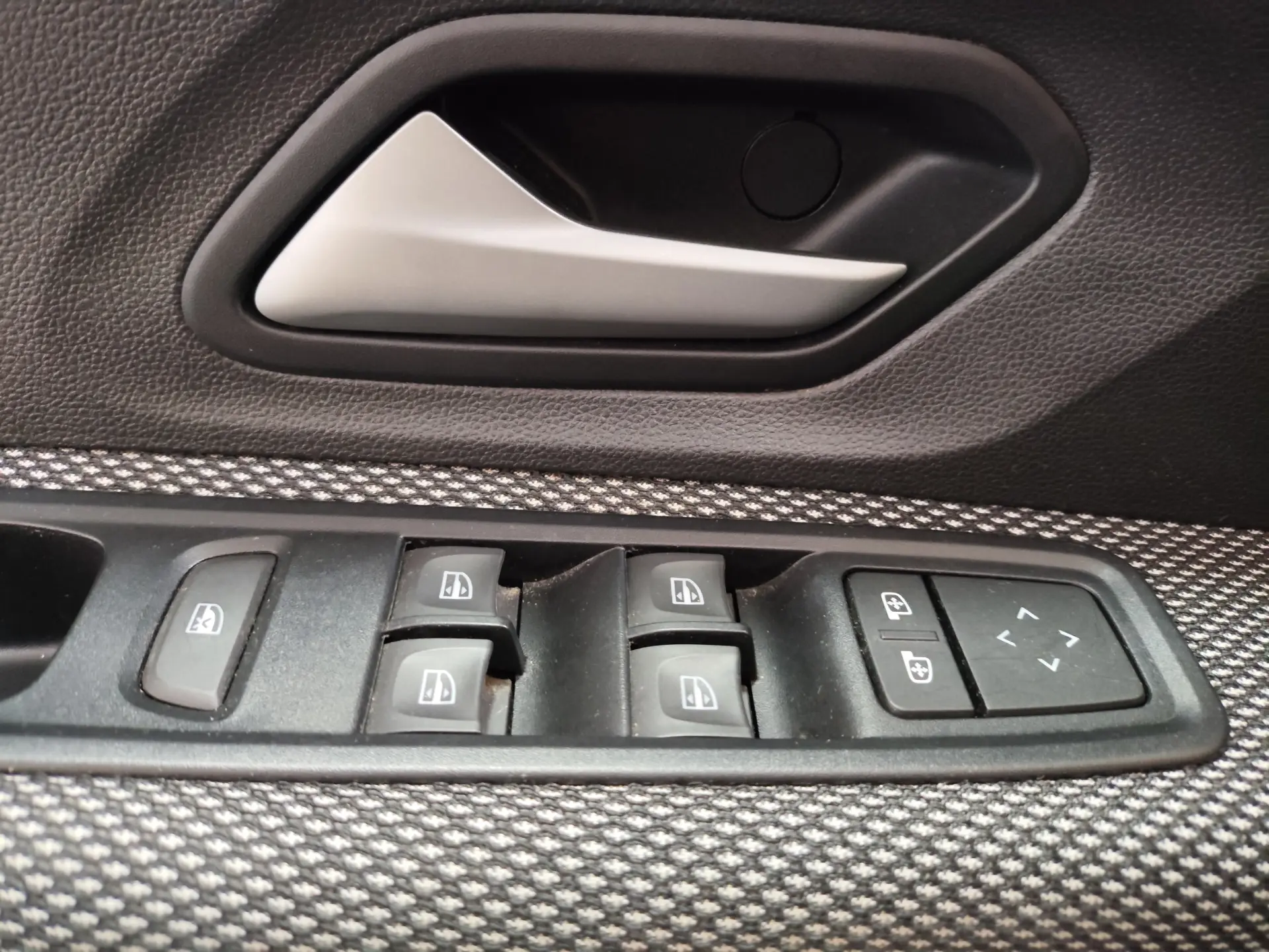 Dacia Sandero 1.0 ECO-G Expression Bi-Fuel 5