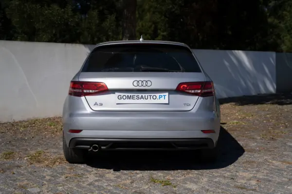 Audi A3 Sportback 1.6 TDI S-line 4