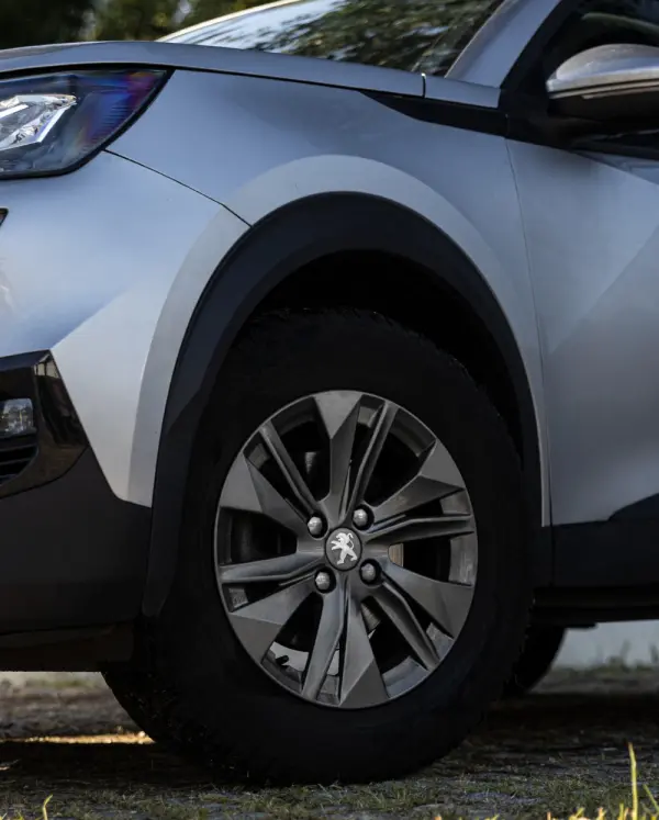 Peugeot 2008 1.2 PureTech Style EAT6 5