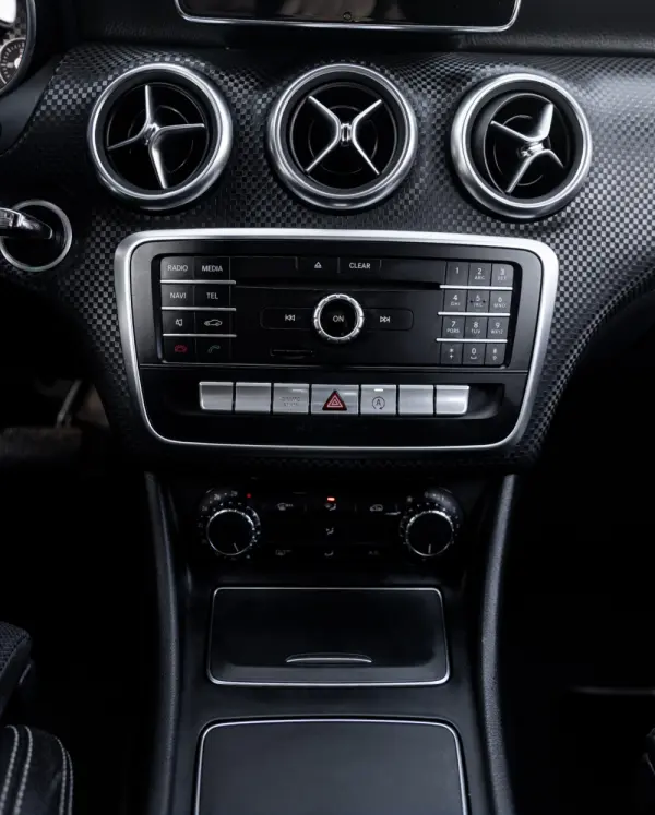 Mercedes-Benz A 180 d Urban Aut. 12