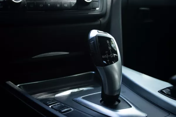 BMW 318 d Touring Auto (2012-2015) 3