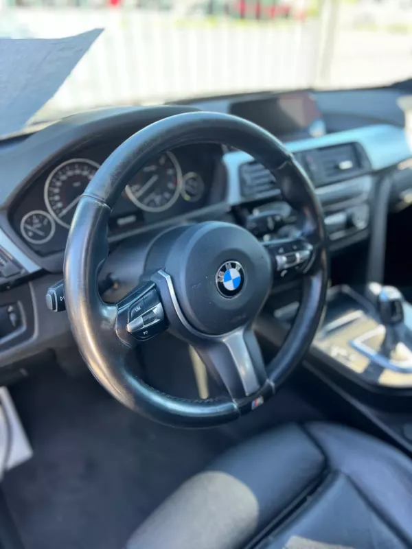 BMW 318 d Touring Auto Sport (2012-2015) 3