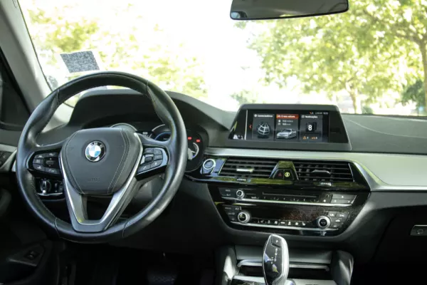 BMW 520 13