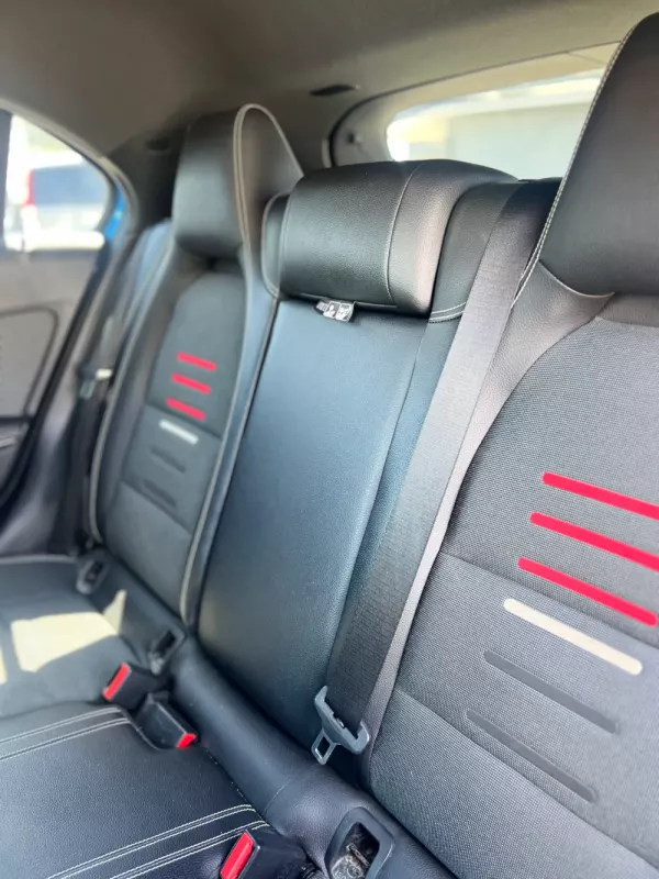 Mercedes-Benz A 160 CDi BlueEfficiency Urban (2013-2015) 4