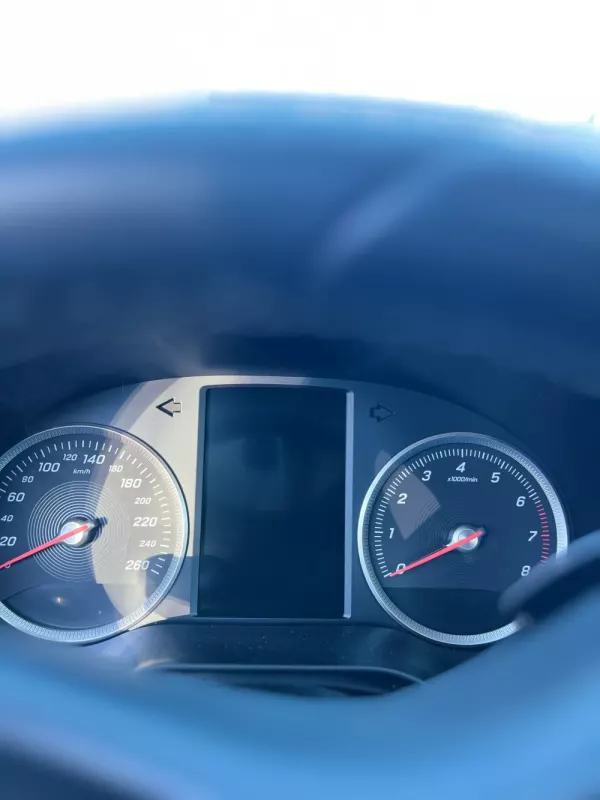 Mercedes-Benz GLC 350 13