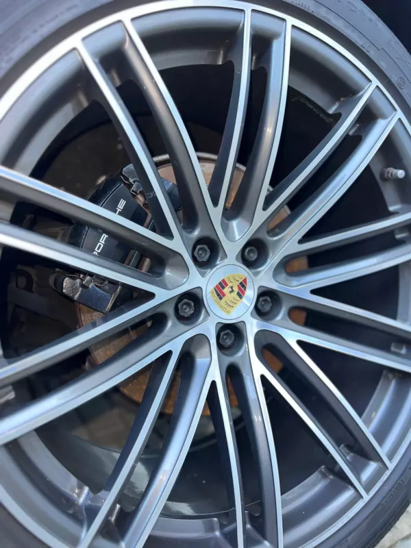 Porsche Macan Spirit (2019-2019) 11