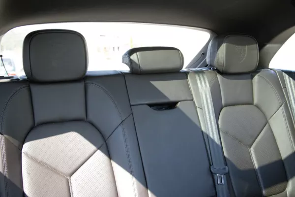 Porsche Macan Spirit (2019-2019) 16