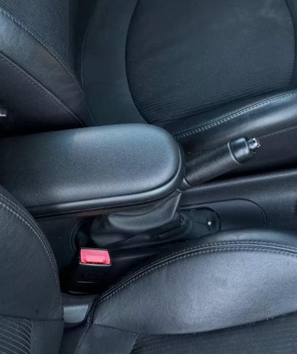 MINI 3 Portas Cooper 4