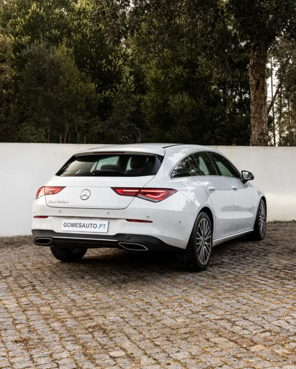 Mercedes-Benz CLA 200 d Shooting Brake Progressive Aut. 2