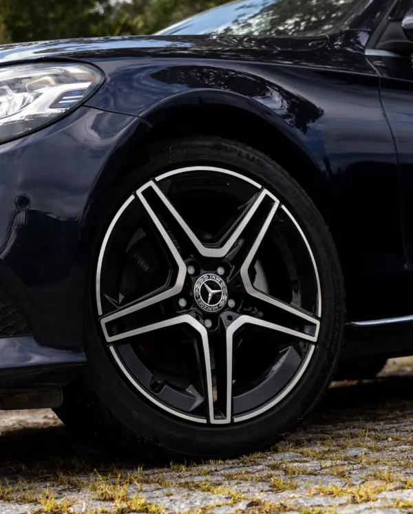 Mercedes-Benz C 200 d Avantgarde 9