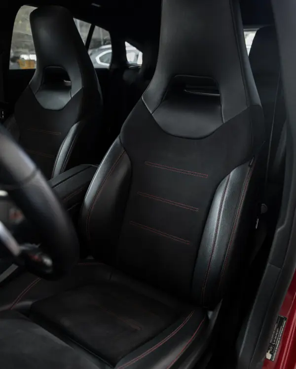 Mercedes-Benz CLA 250 e Shooting Brake AMG Line 18