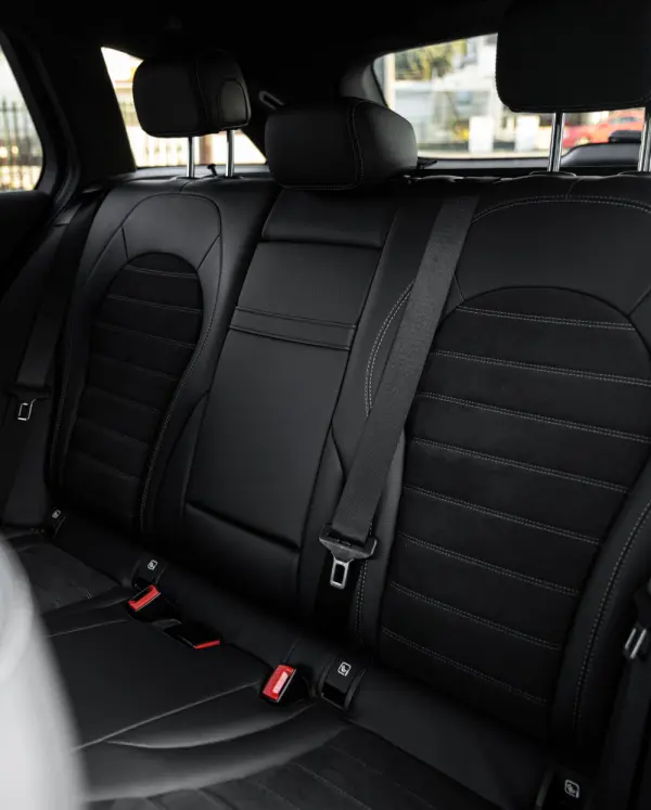 Mercedes-Benz C 300 e AMG Line 21