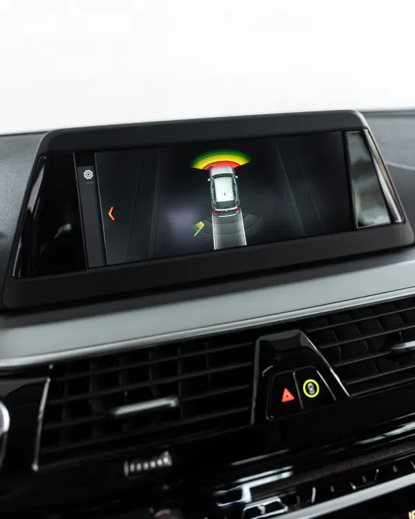 BMW 520 d Aut. Luxury Line 12