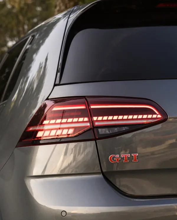 Volkswagen Golf 2.0 TSi GTI DSG 8
