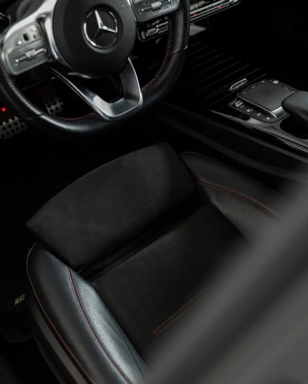 Mercedes-Benz CLA 250 e Shooting Brake AMG Line 20