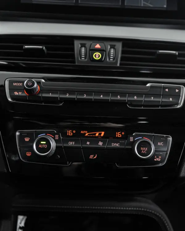 BMW X2 25 e xDrive 16