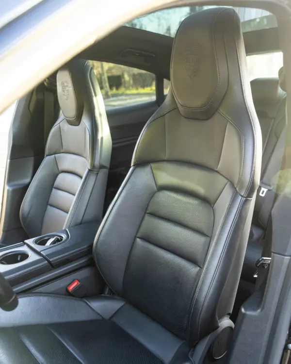 Porsche Taycan 4S 16