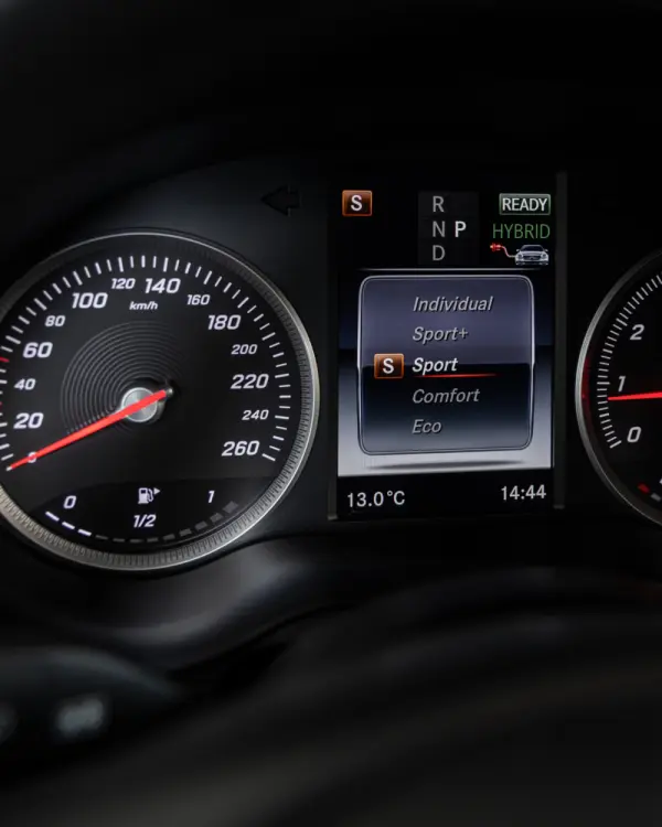 Mercedes-Benz C 350 8