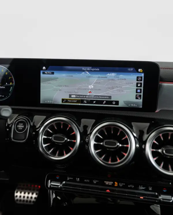 Mercedes-Benz CLA 250 e Shooting Brake AMG Line 13