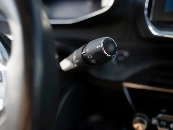 Peugeot 208 1.2 PureTech Active 15