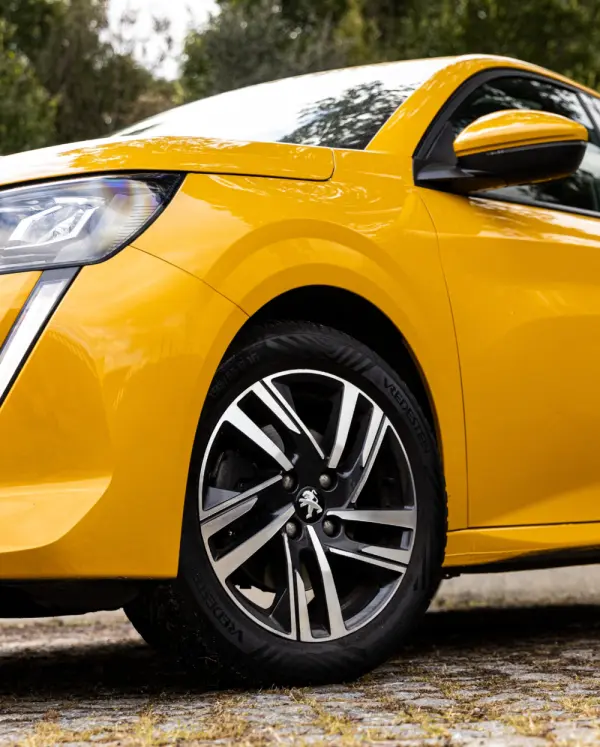 Peugeot 208 PureTech 75 Allure Pack 5