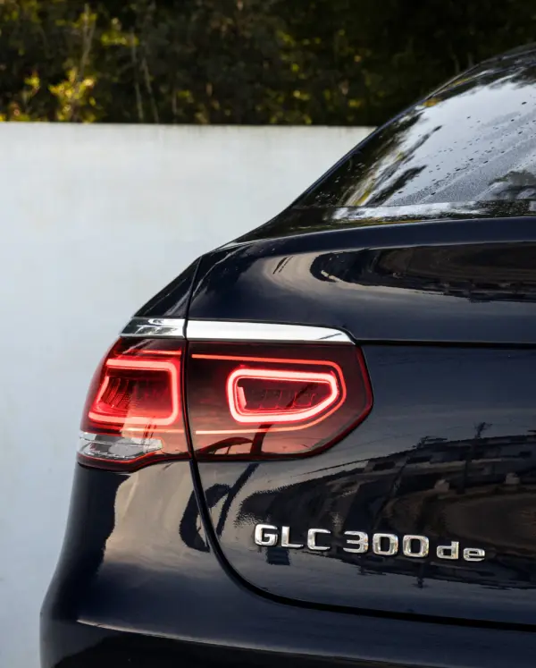 Mercedes-Benz GLC 300 de Coupe 4Matic 9G-TRONIC AMG Line 9