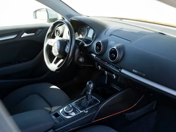 Audi A3 Sportback 1.6 TDI S-line 7