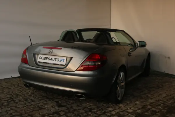 Mercedes-Benz SLK 200 K (2004-2010) 26