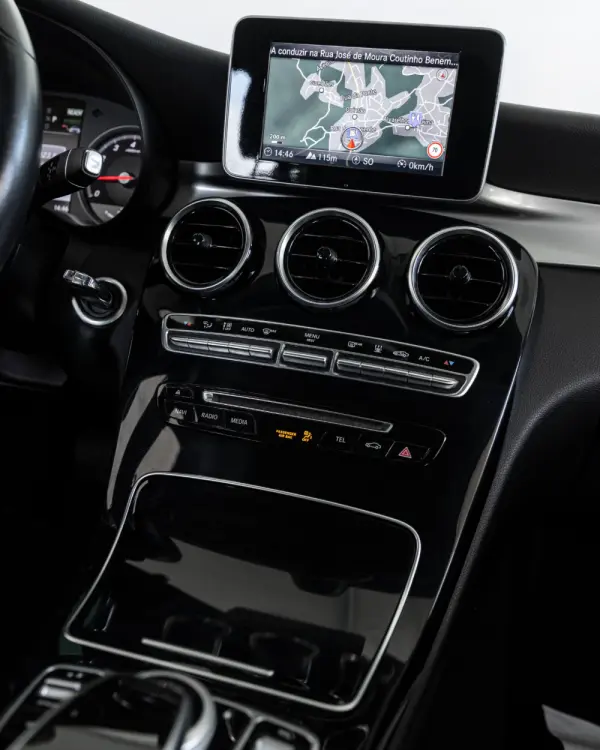 Mercedes-Benz C 350 13