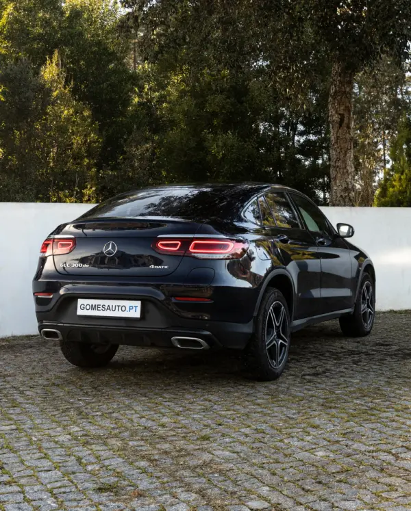 Mercedes-Benz GLC 300 de Coupe 4Matic 9G-TRONIC AMG Line 2