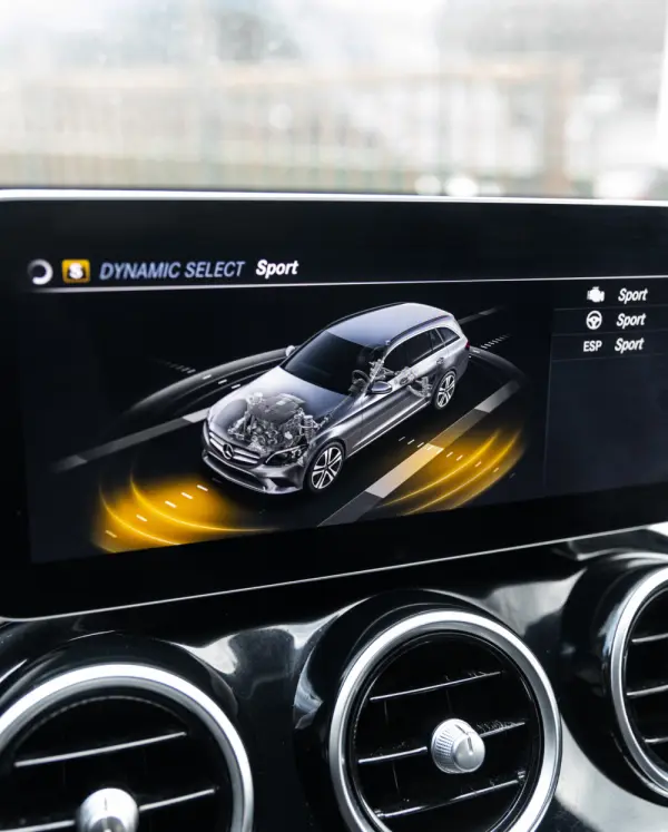 Mercedes-Benz C 200 d Avantgarde 12