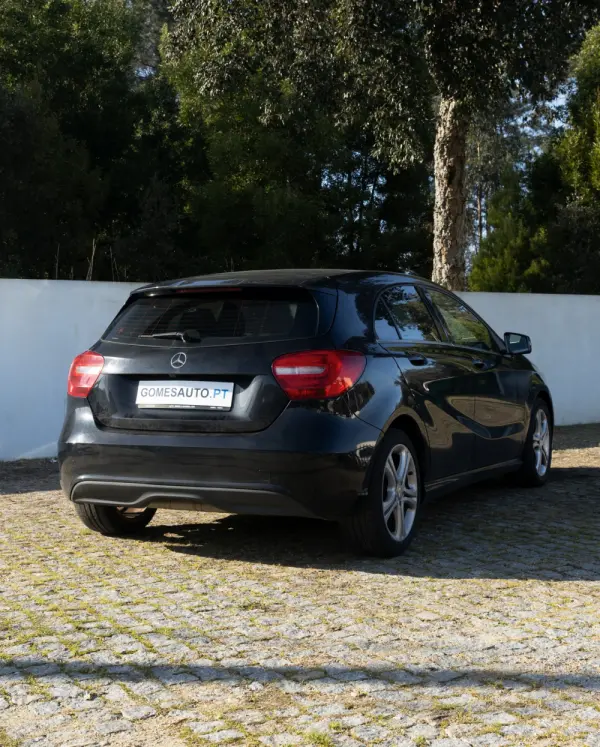 Mercedes-Benz A 180 CDI BE AMG Sport 2