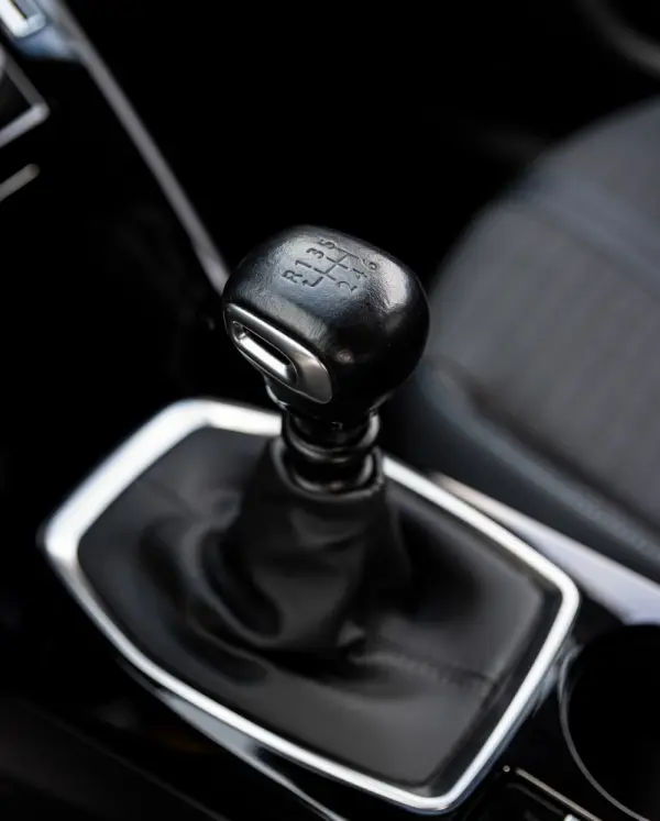 Peugeot 208 PureTech 75 Allure Pack 23