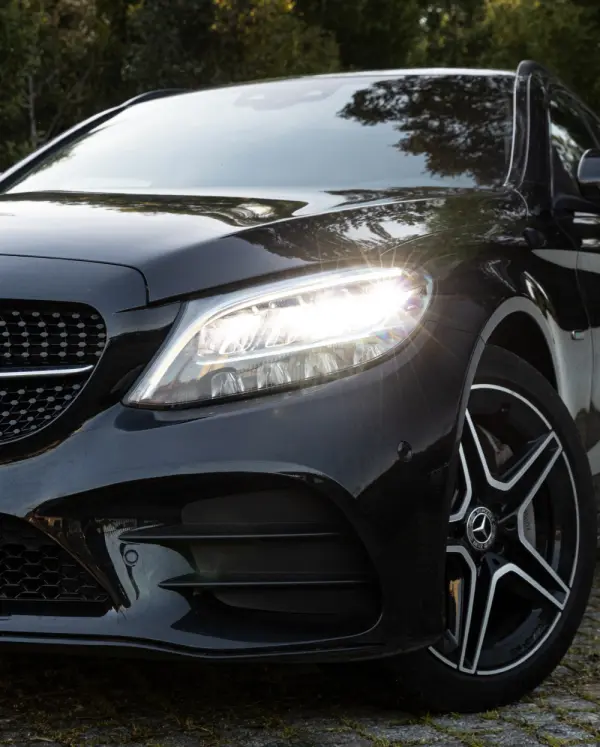 Mercedes-Benz C 300 e AMG Line 5