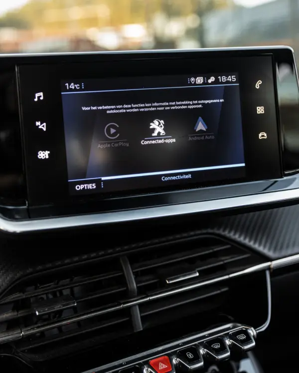 Peugeot 2008 PureTech 130 EAT8 Allure 11