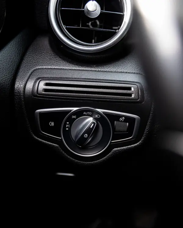 Mercedes-Benz C 200 d Avantgarde 7