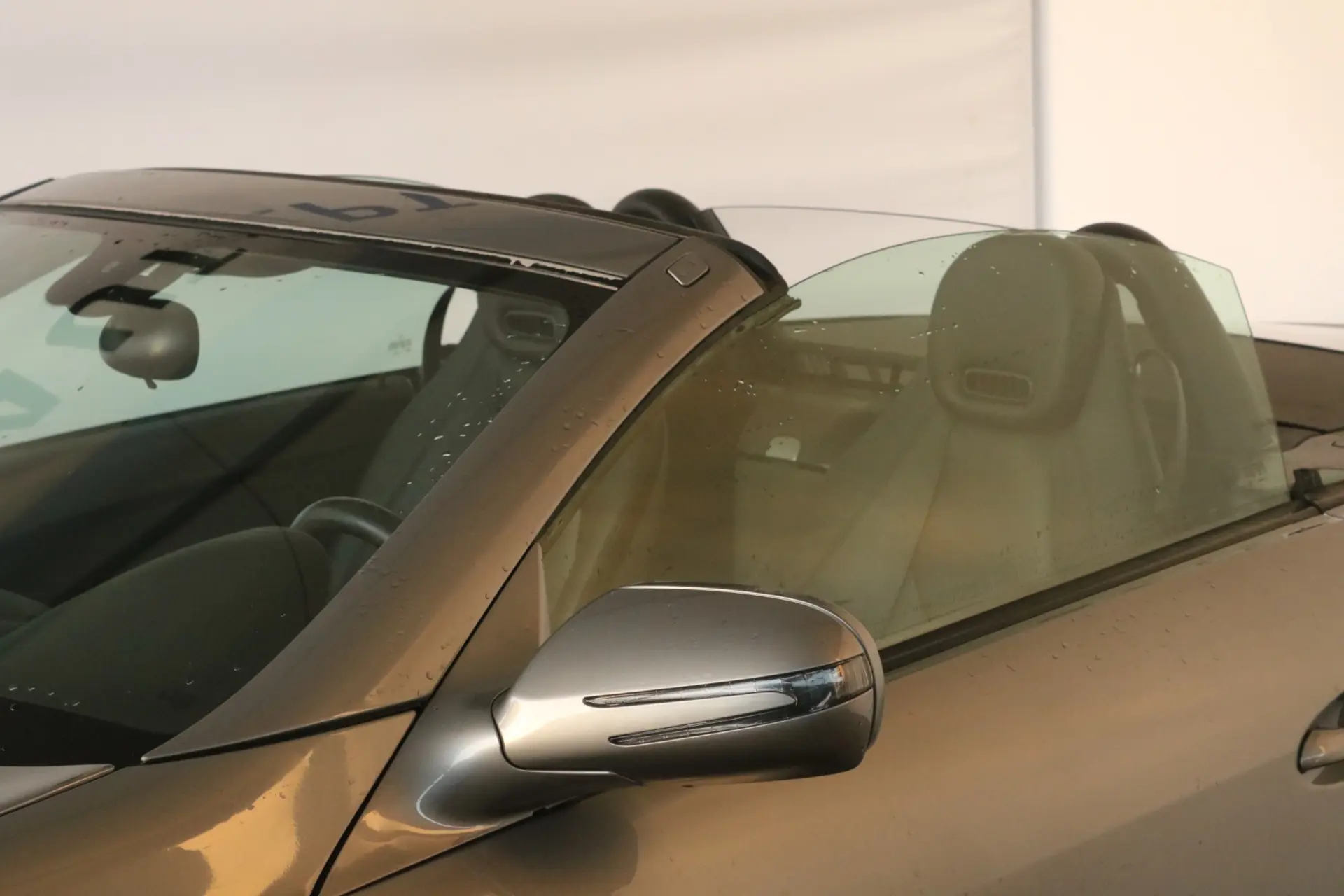 Mercedes-Benz SLK 200 K (2004-2010) 12