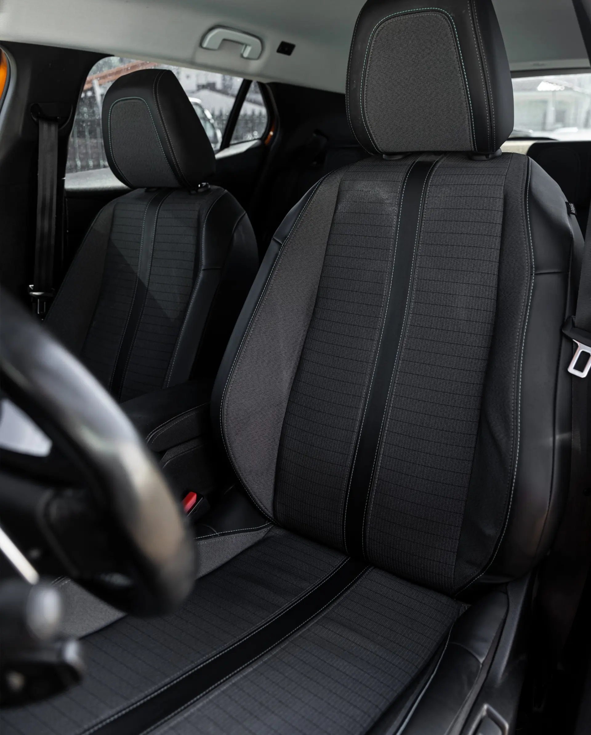 Peugeot 2008 1.2 PureTech Style EAT6 9