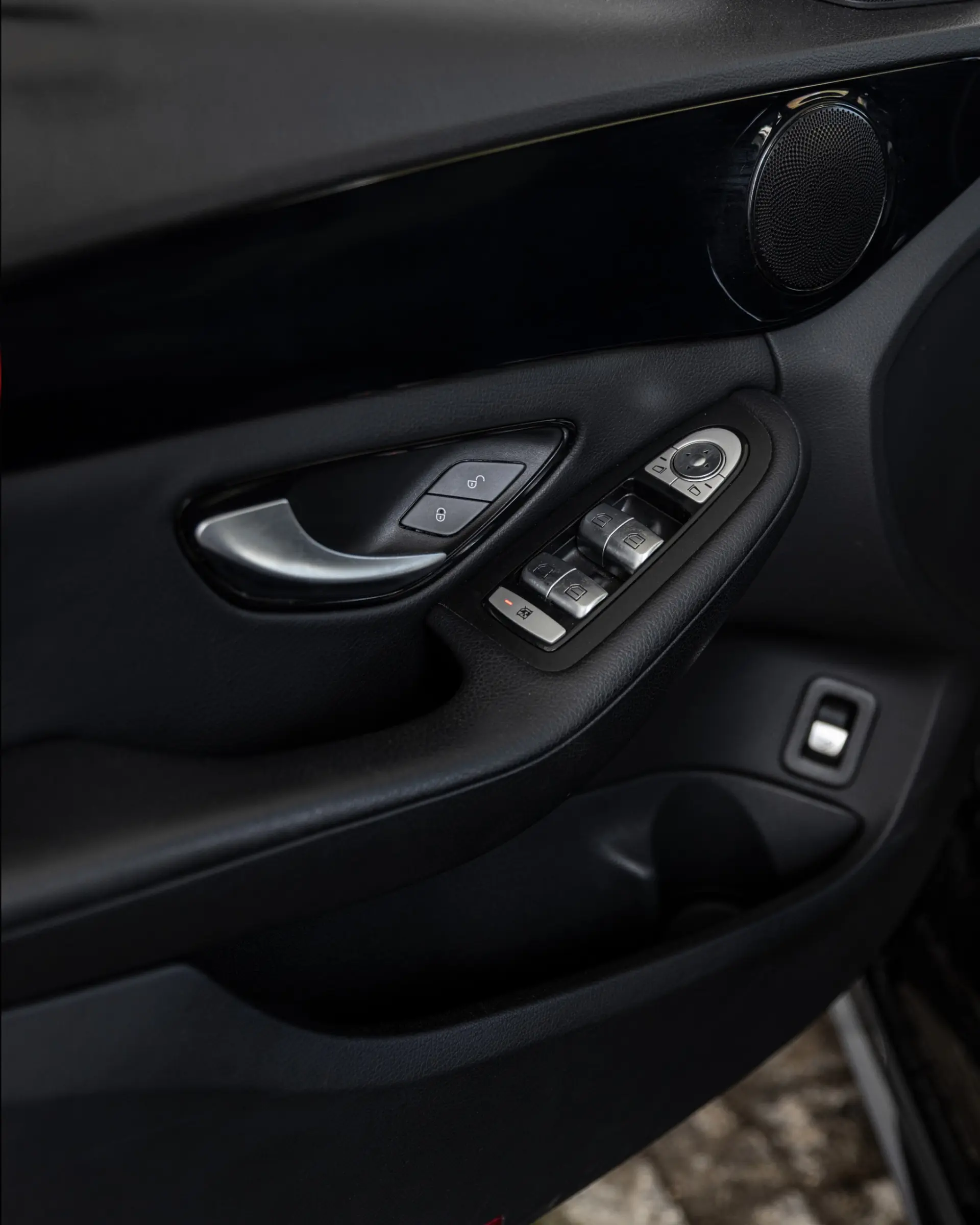 Mercedes-Benz C 350 10