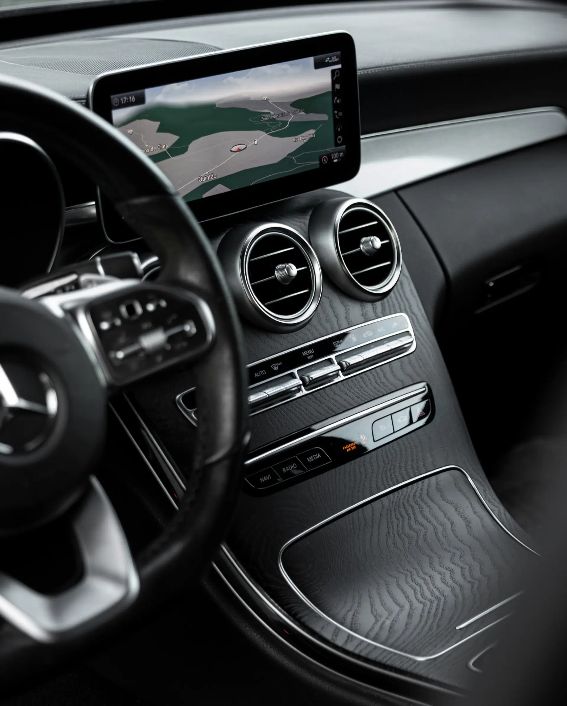 Mercedes-Benz C 300 e AMG Line 18