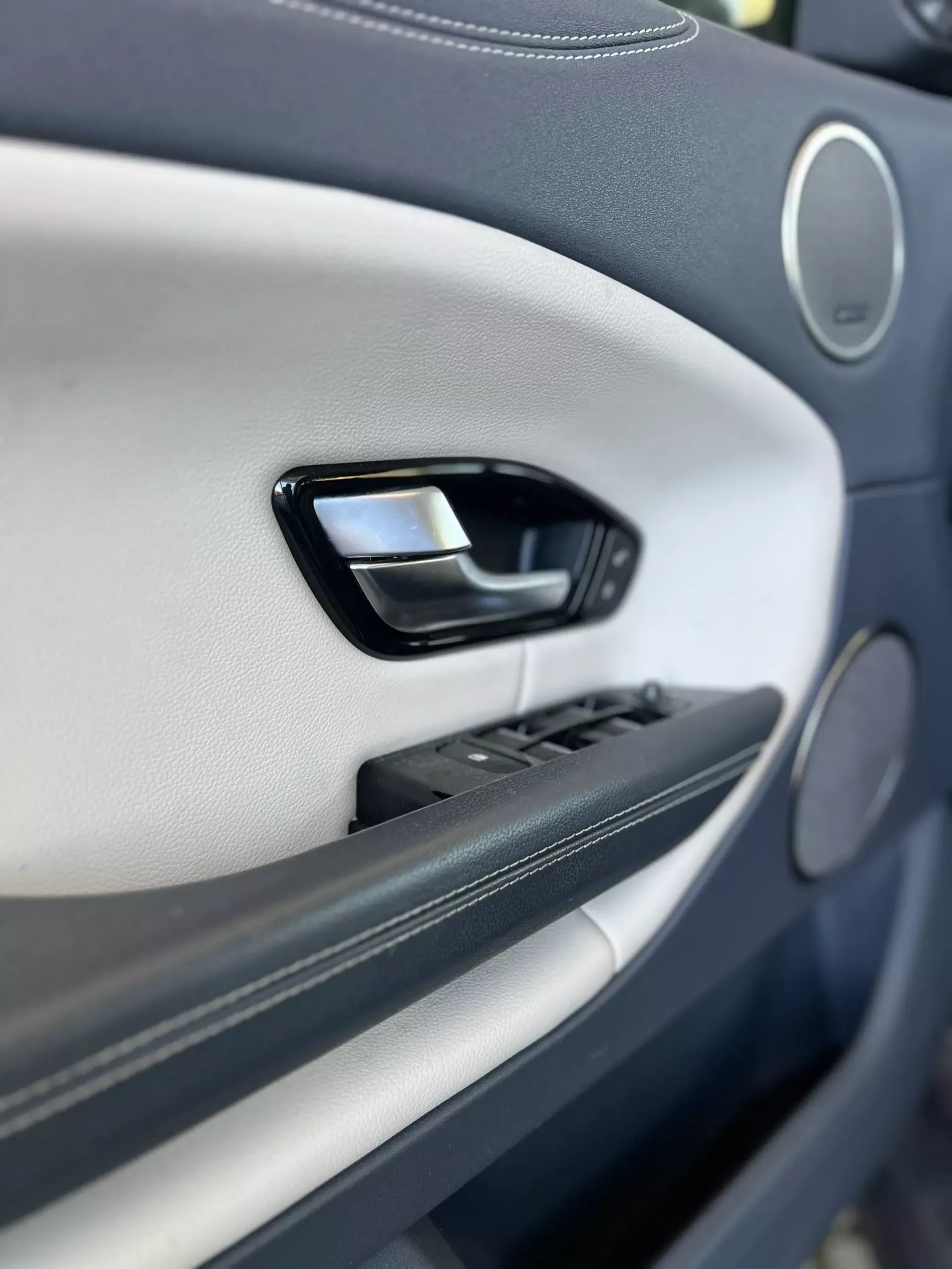 Land Rover Range Rover Evoque 2