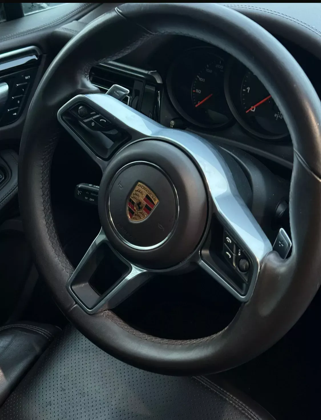 Porsche Macan Spirit (2019-2019) 3