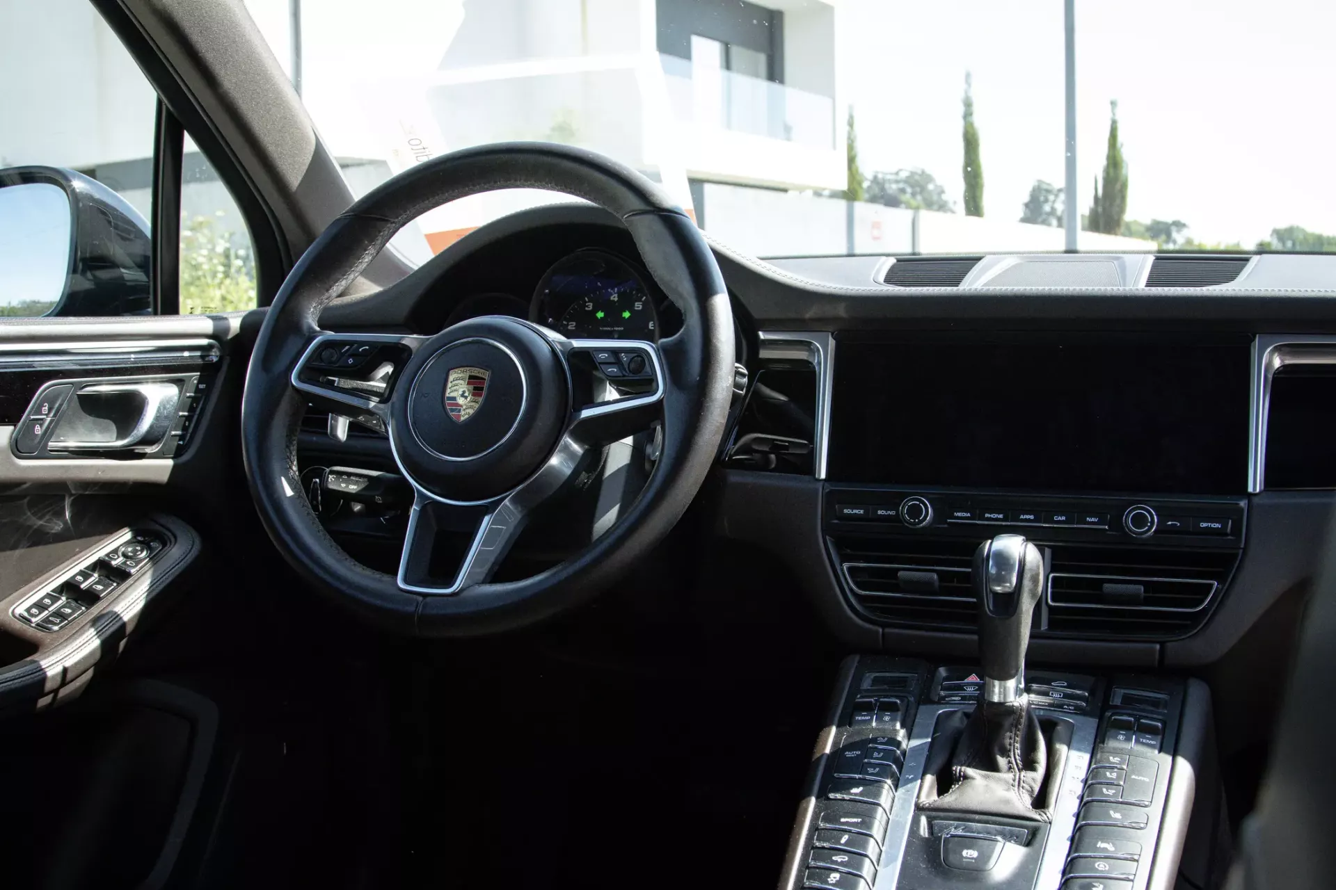 Porsche Macan Spirit (2019-2019) 8