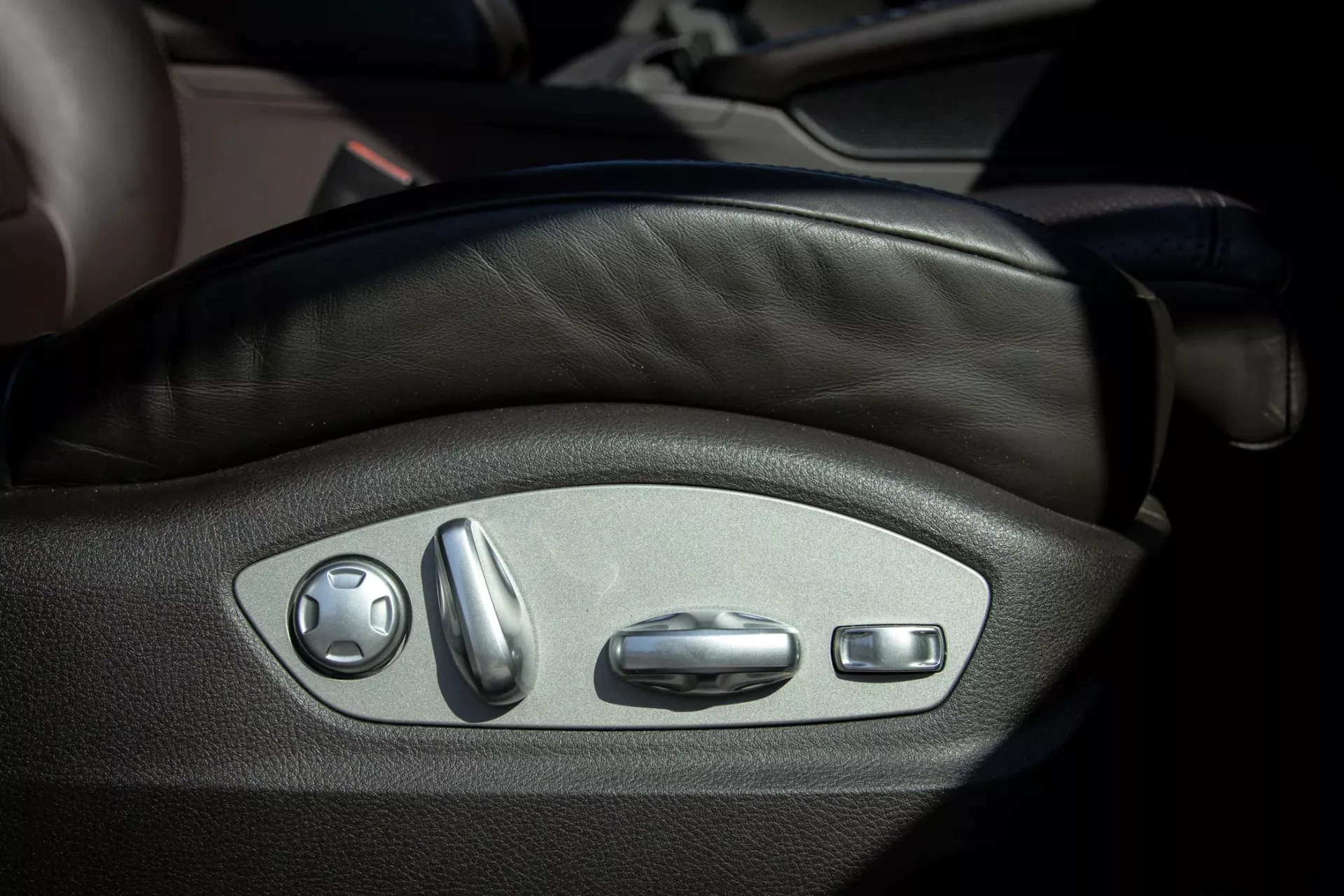 Porsche Macan Spirit (2019-2019) 10