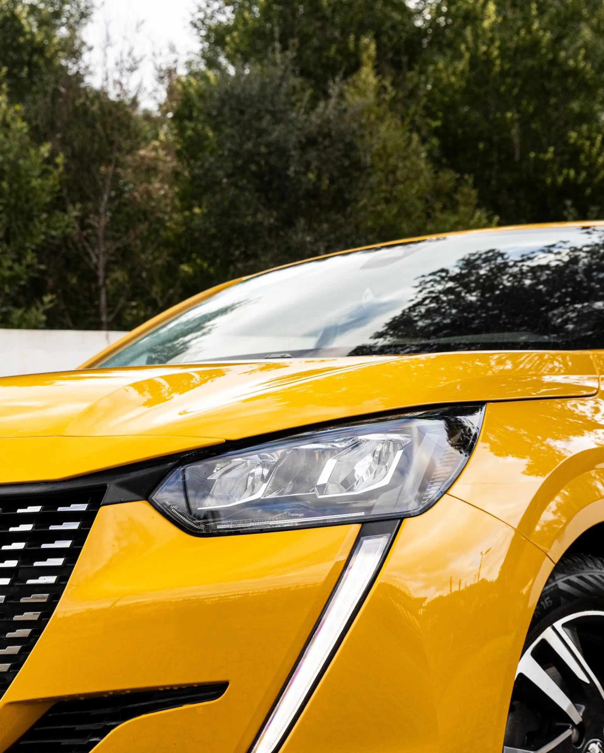 Peugeot 208 PureTech 75 Allure Pack 6