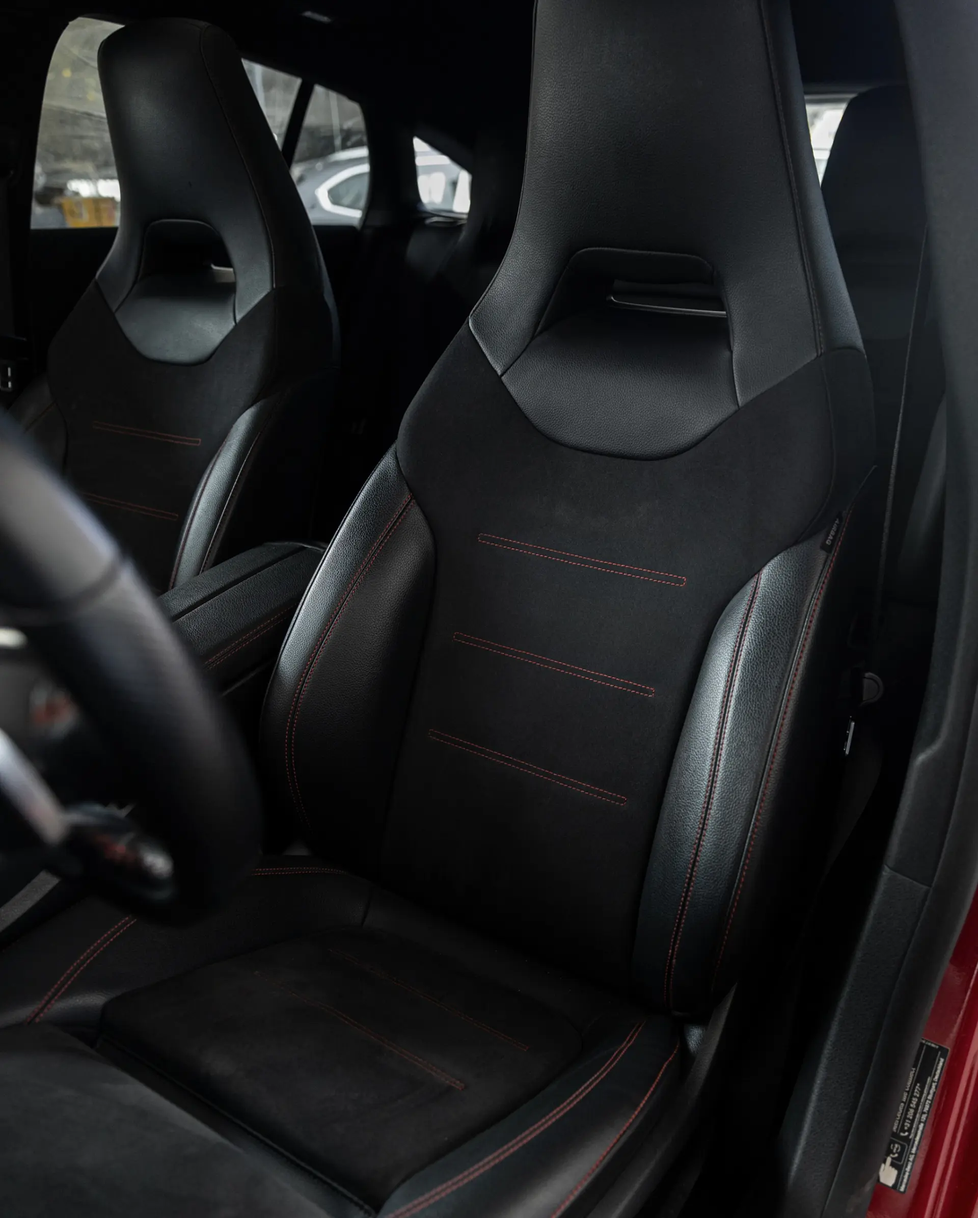 Mercedes-Benz CLA 250 e Shooting Brake AMG Line 18