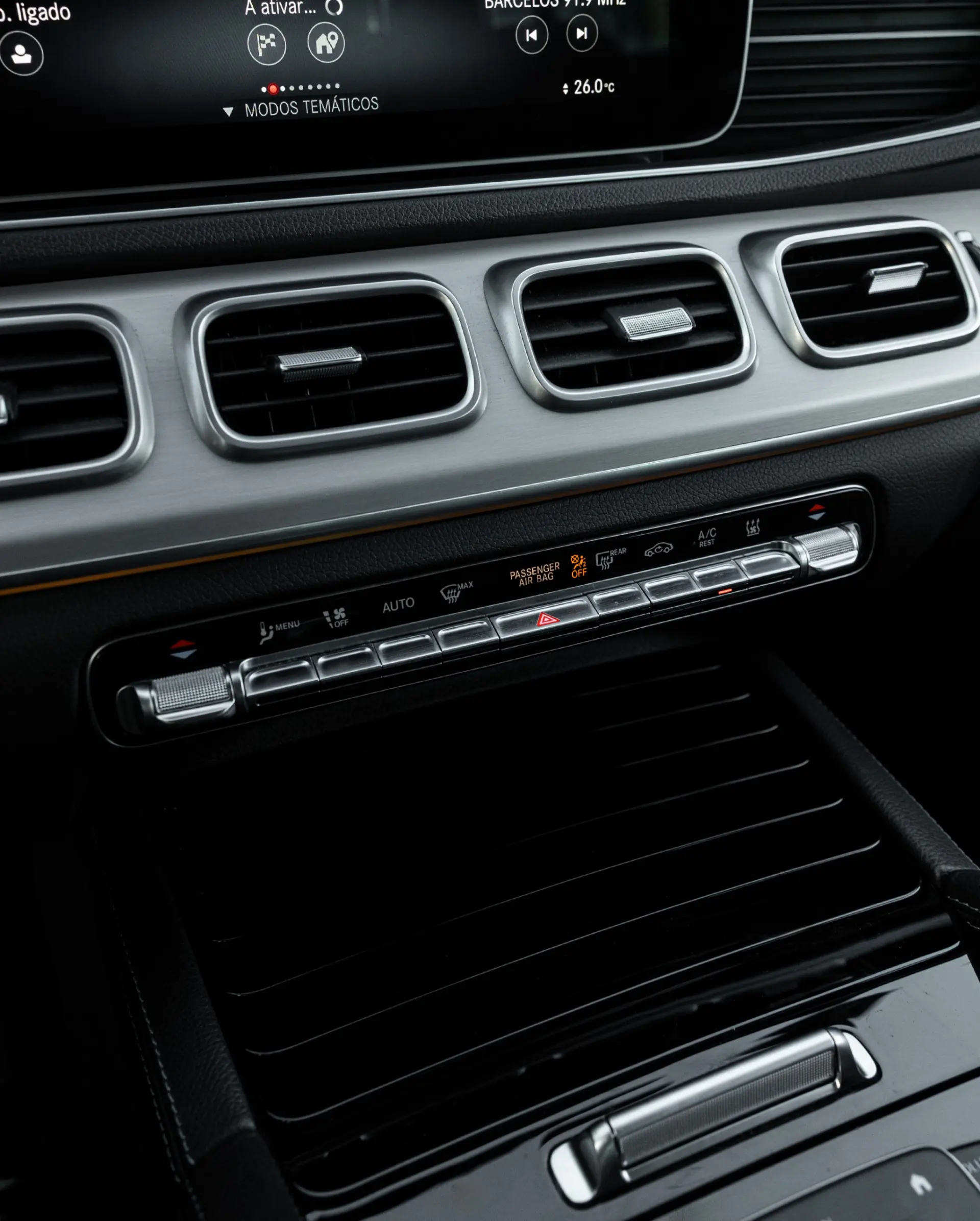 Mercedes-Benz GLE 350 de 4Matic 9G-TRONIC AMG Line 19