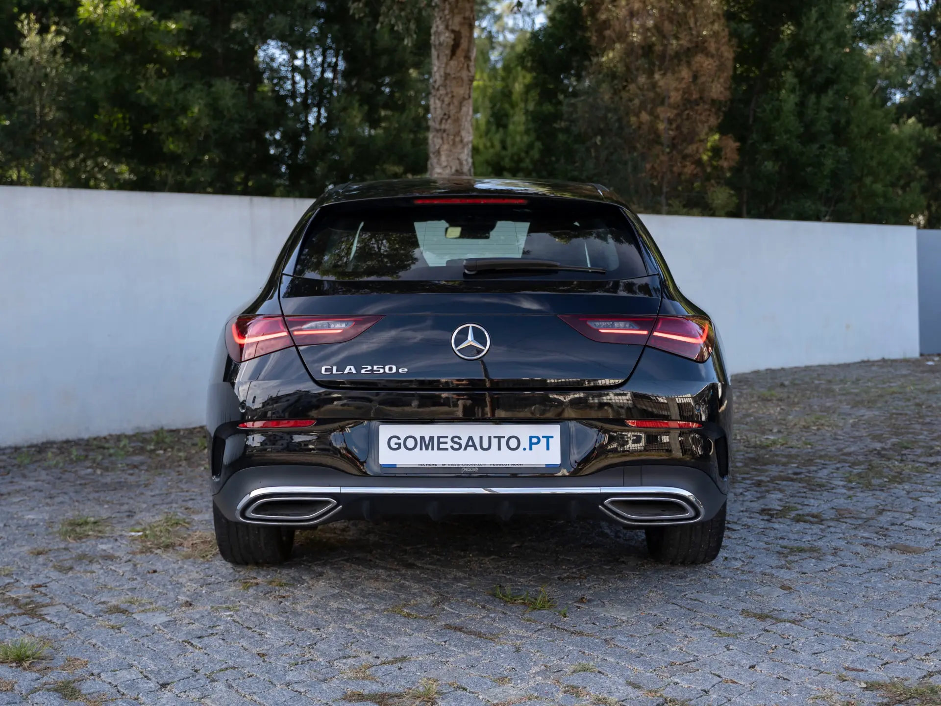 Mercedes-Benz CLA 250 e Shooting Brake AMG Line 3