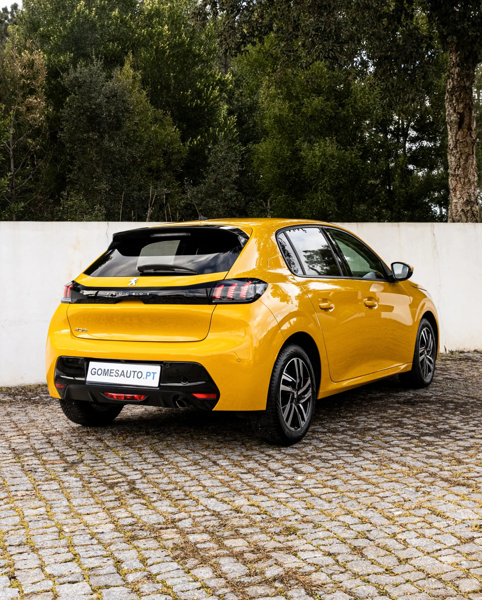 Peugeot 208 PureTech 75 Allure Pack 2