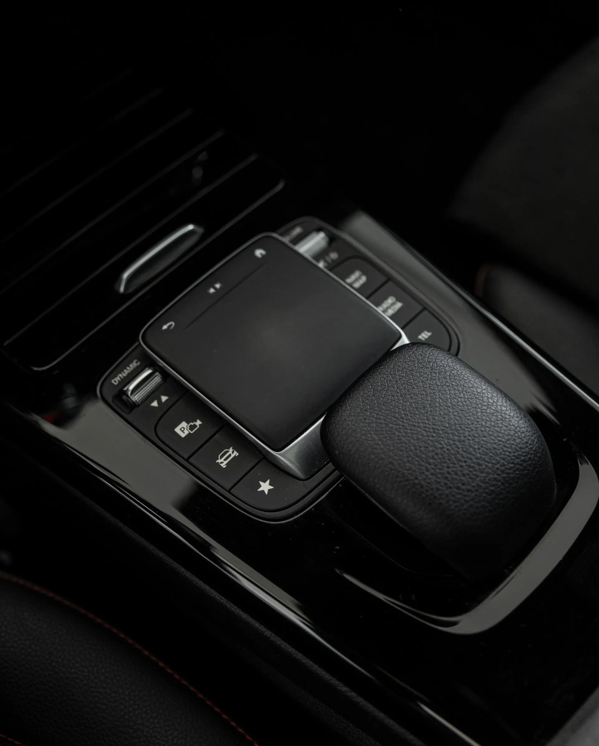 Mercedes-Benz CLA 250 e Shooting Brake AMG Line 31